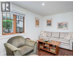 643 Southwood Dr, Highlands, BC V9B6R9 Photo 50