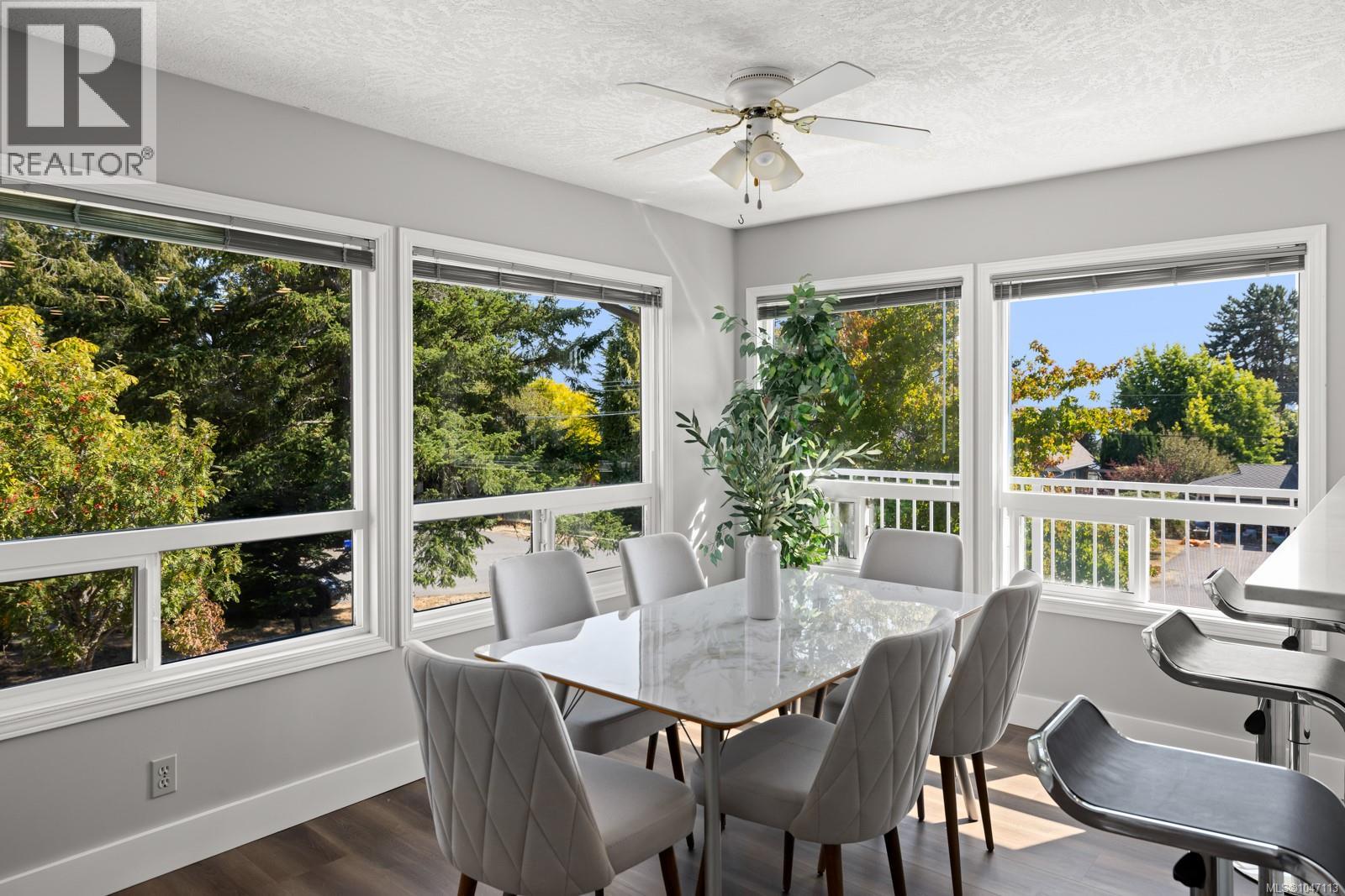 3944 Circle Dr - Image 13
