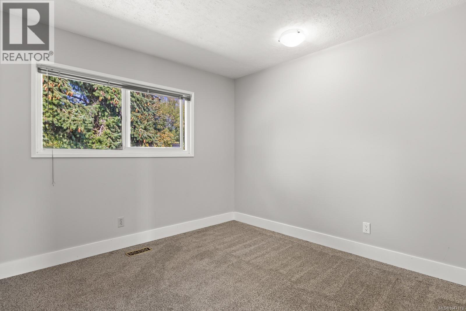 3944 Circle Dr - Image 27
