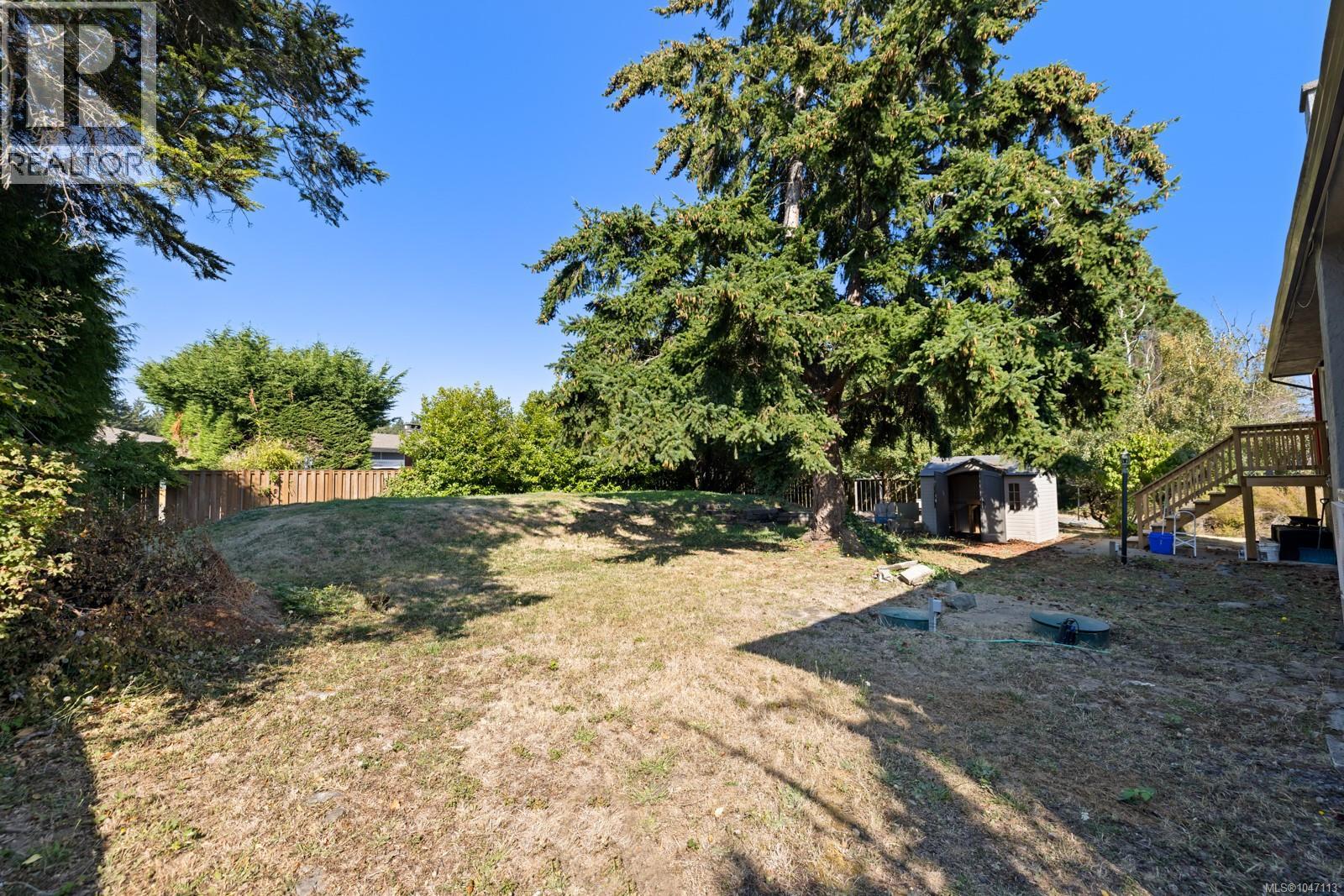 3944 Circle Dr - 36