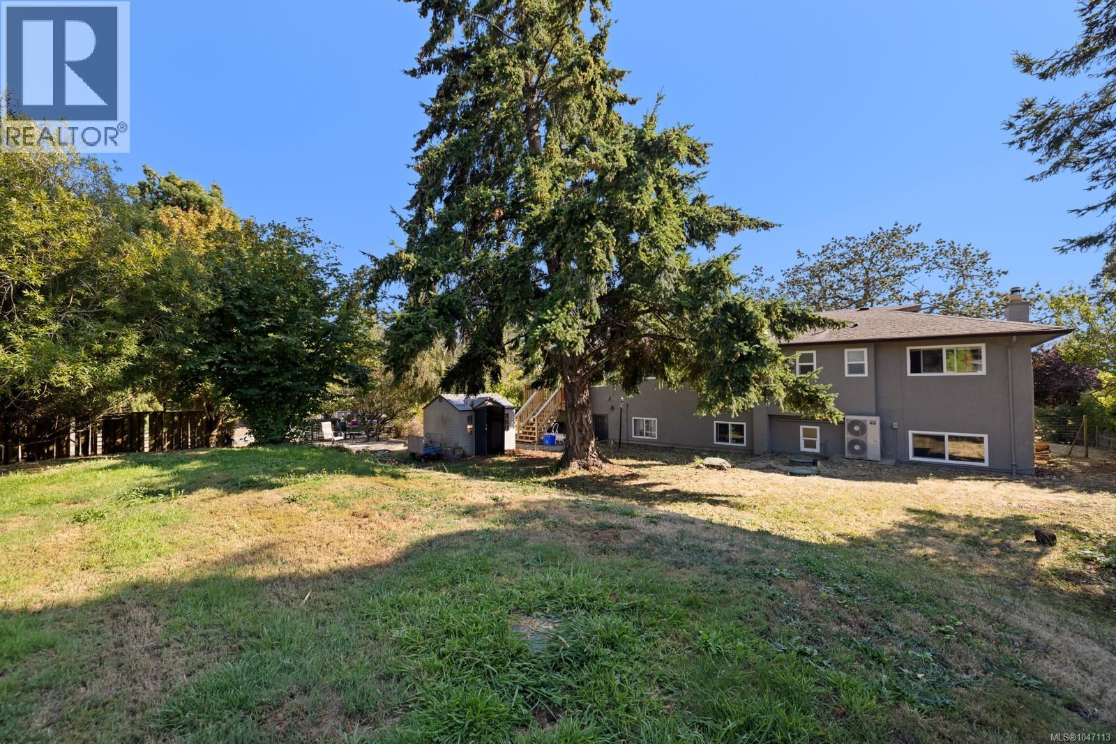 3944 Circle Dr - Image 37