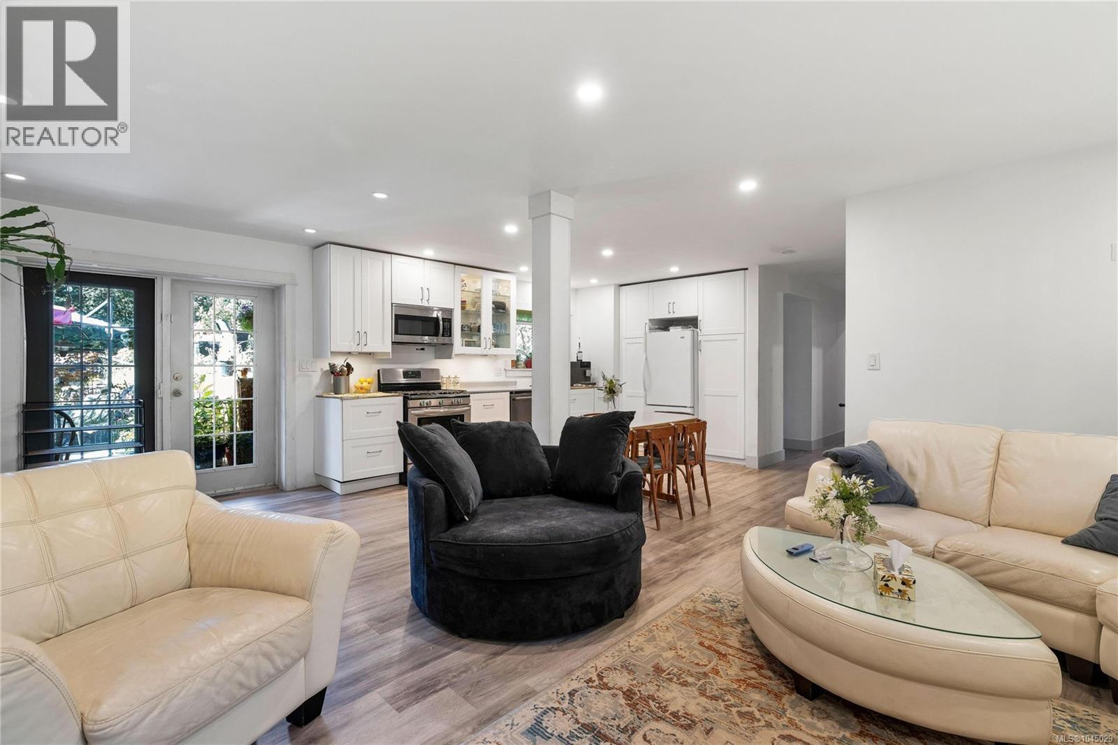 619 Sandra Pl - Image 30