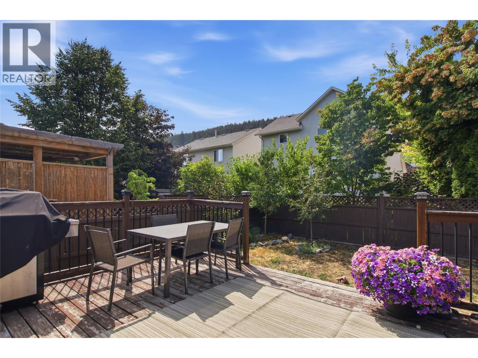 1907 Snowberry Crescent - 4