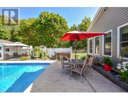 25 Lucy Street, Penetanguishene, ON L9M1K7 Photo 46
