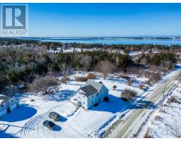 90 Oak Park Road, East Pubnico, NS B0W2A0 Photo 34