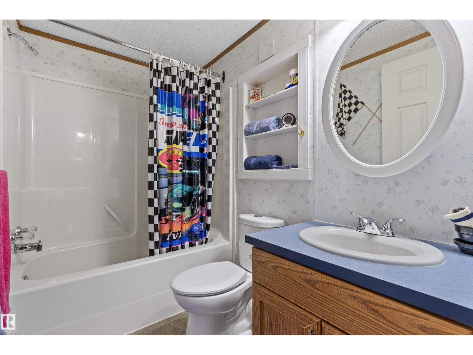 49327 RGE RD 53 - Image 35