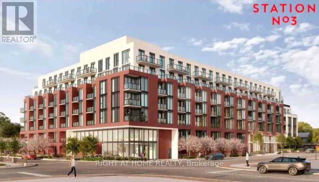 #211 201 BROCK STREET S - 1
