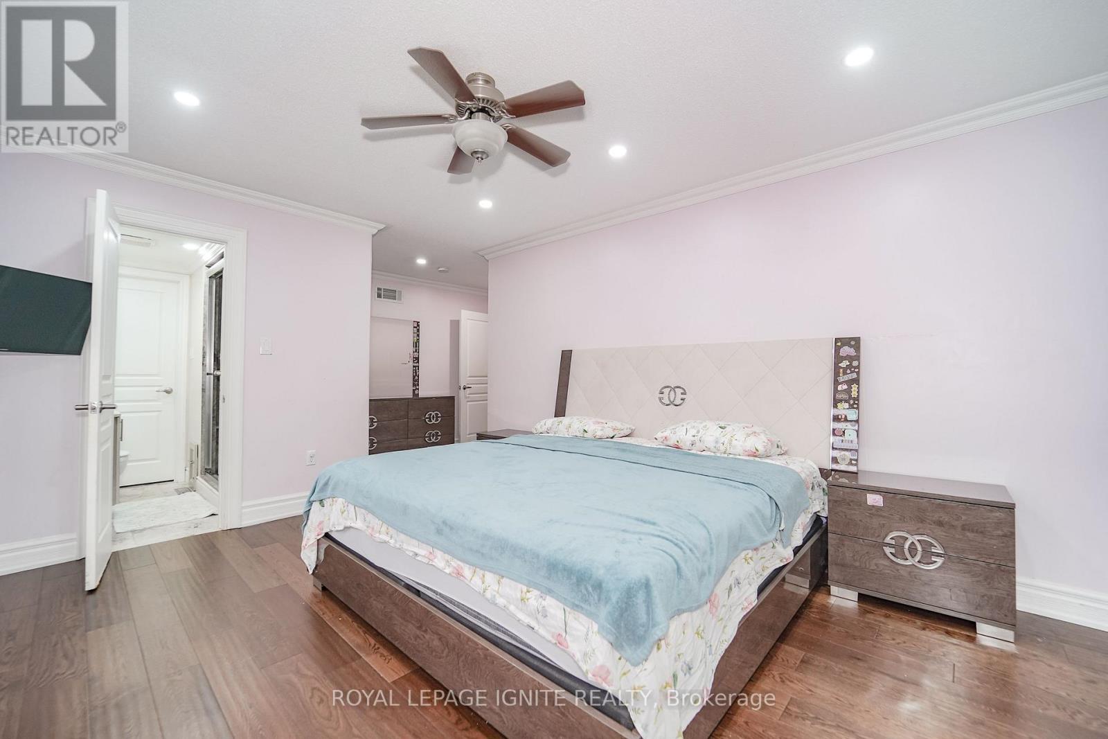 1592 HARROWSMITH COURT N - Image 39