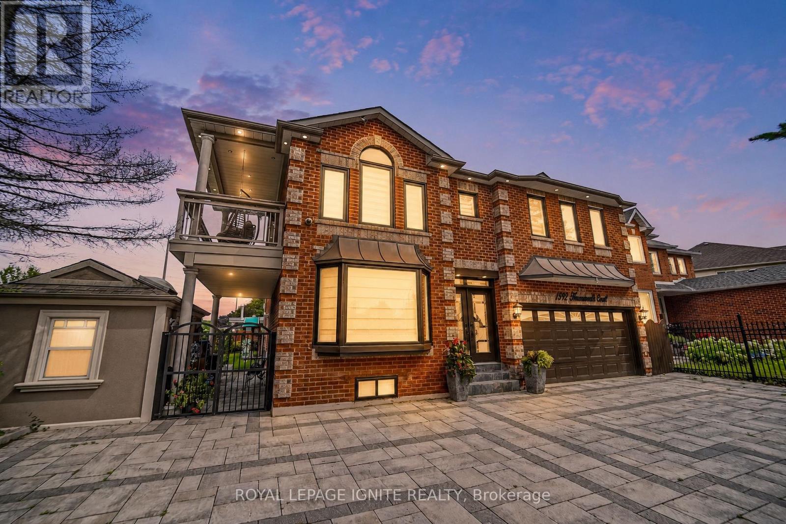 1592 HARROWSMITH COURT N - Image 4
