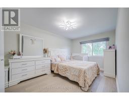 Bedroom 4 - 160 Purvis Crescent, Toronto, ON M1B1H9 Photo 8