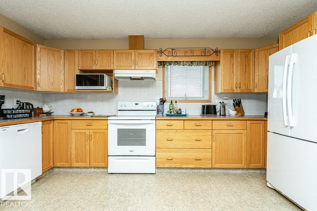 #1 CENTURY VILLAS WY - 22