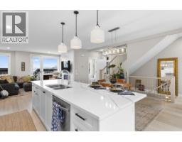 6 3220 Hilltown Drive, Kelowna