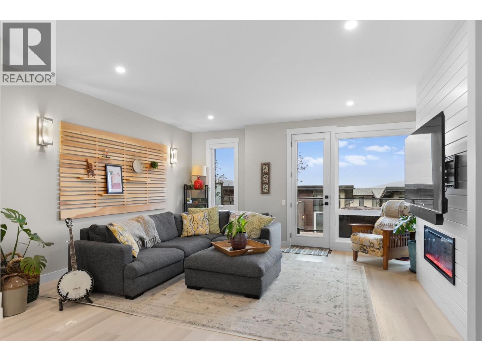 #6 3220 Hilltown Drive - Image 14