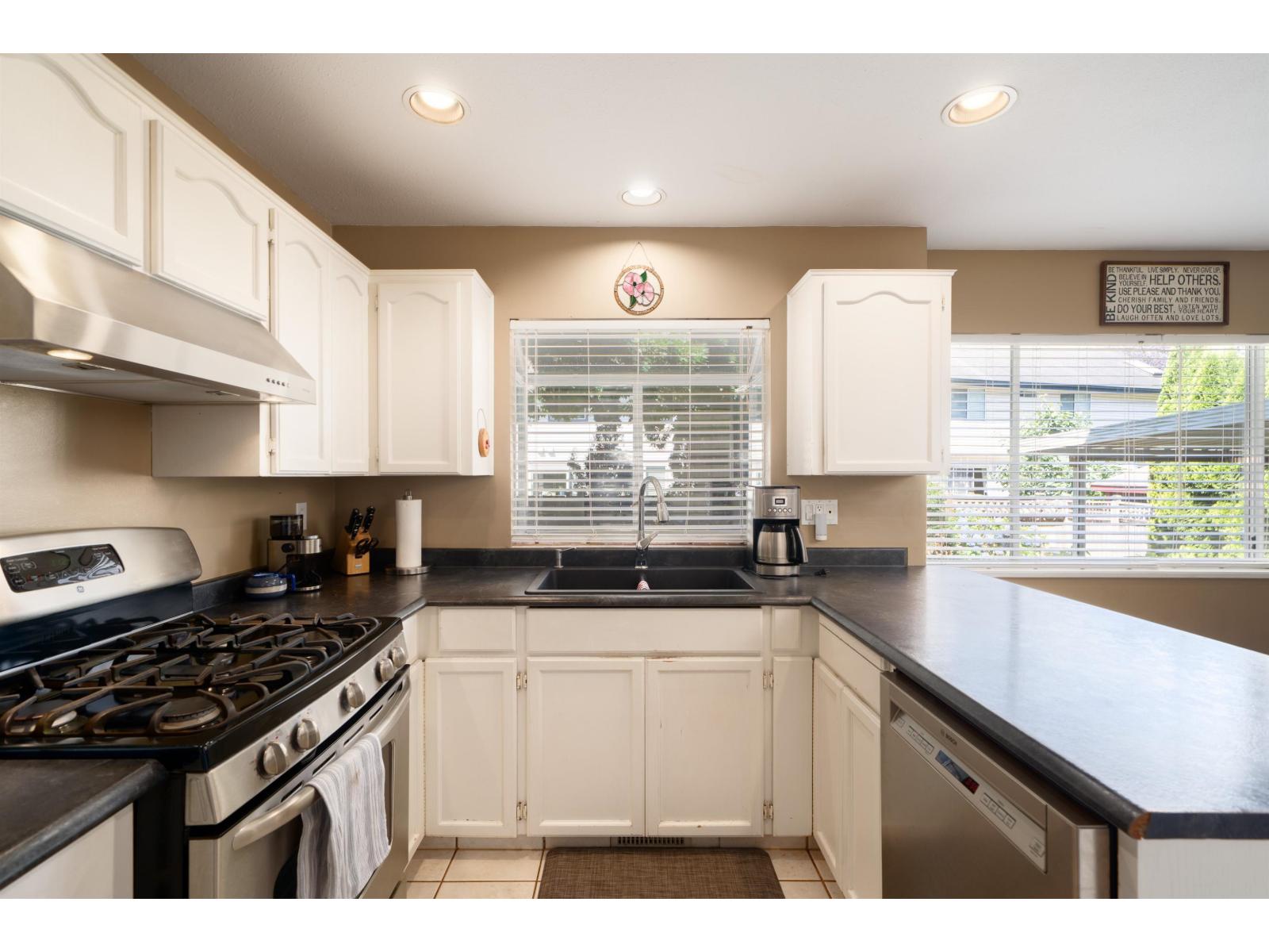 9477 209 STREET, Langley