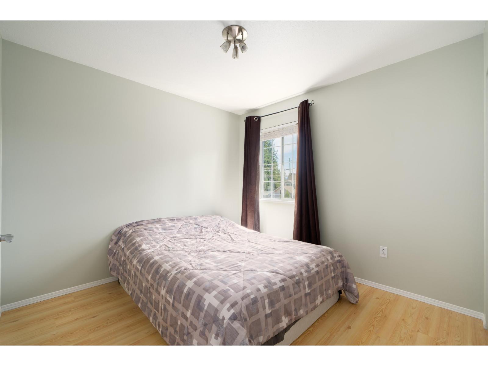 9477 209 STREET, Langley