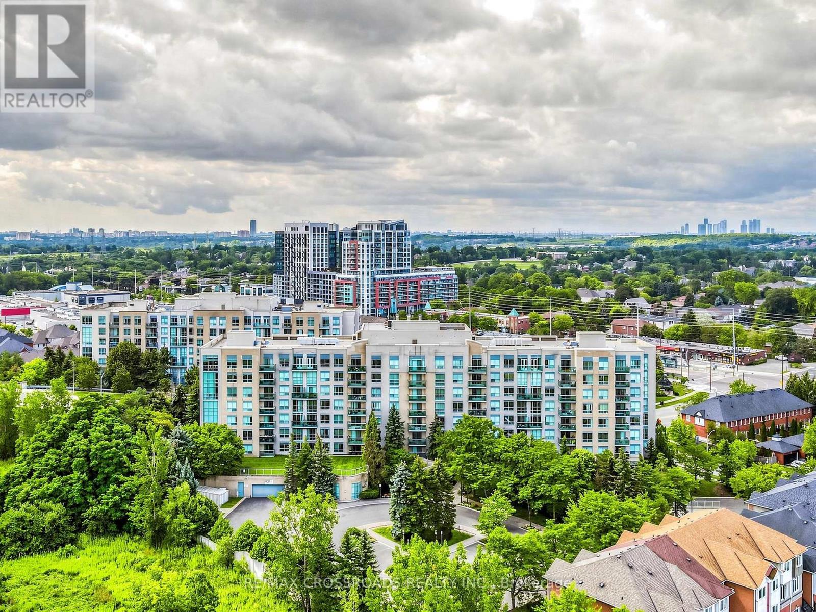 #713 3 ELLESMERE STREET - Image 38