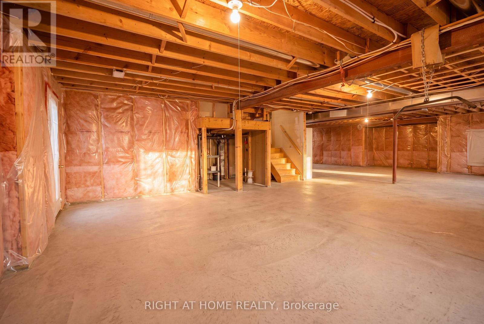 52 PRINCE WILLIAM WAY - Image 48