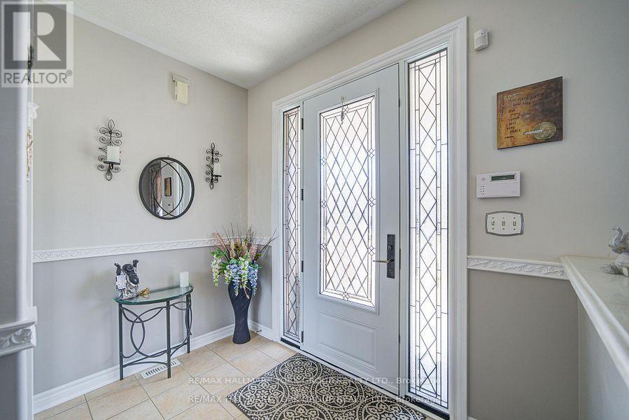 26 REGALIA WAY - Image 3