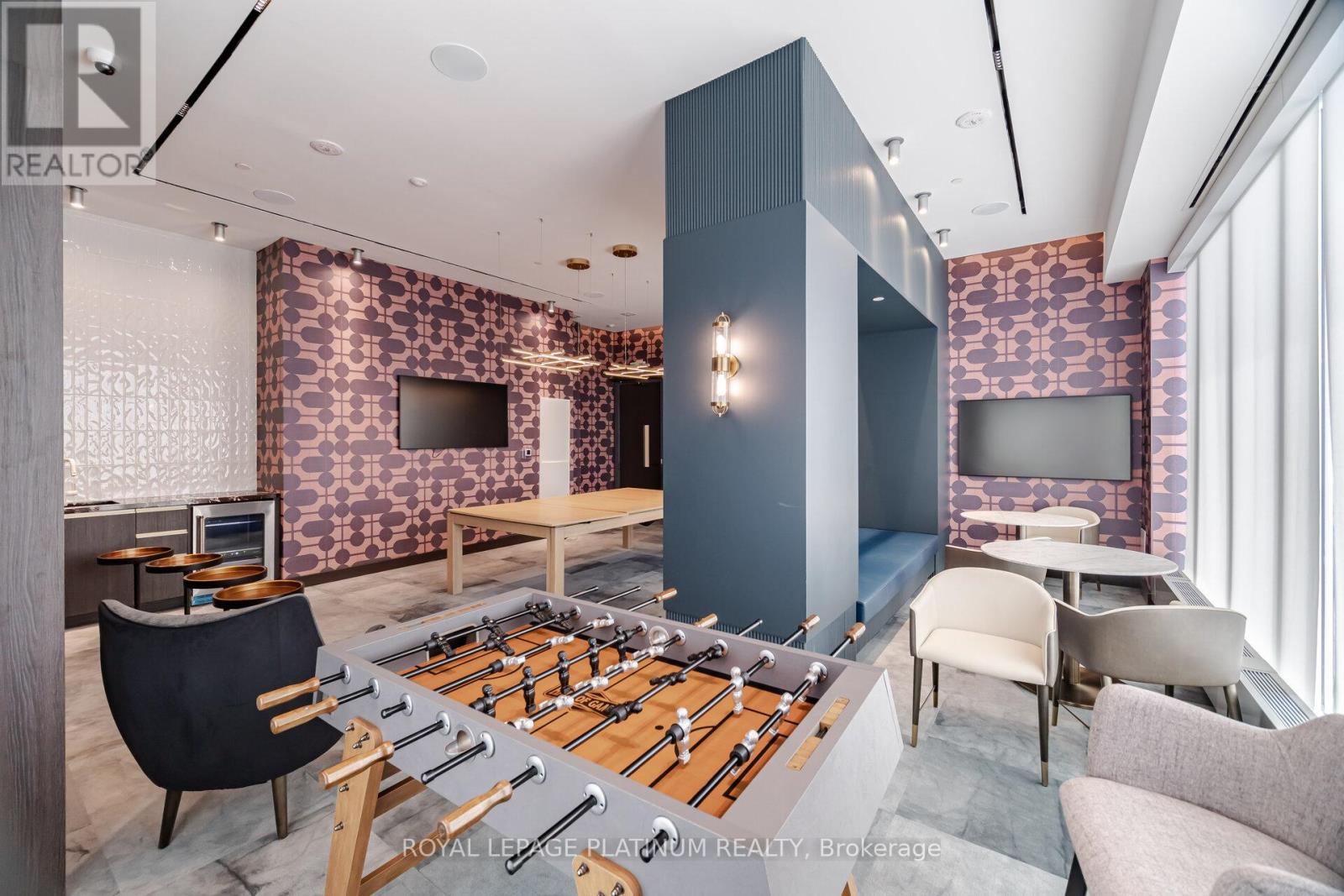 #311 412 SILVER MAPLE ROAD - Image 31