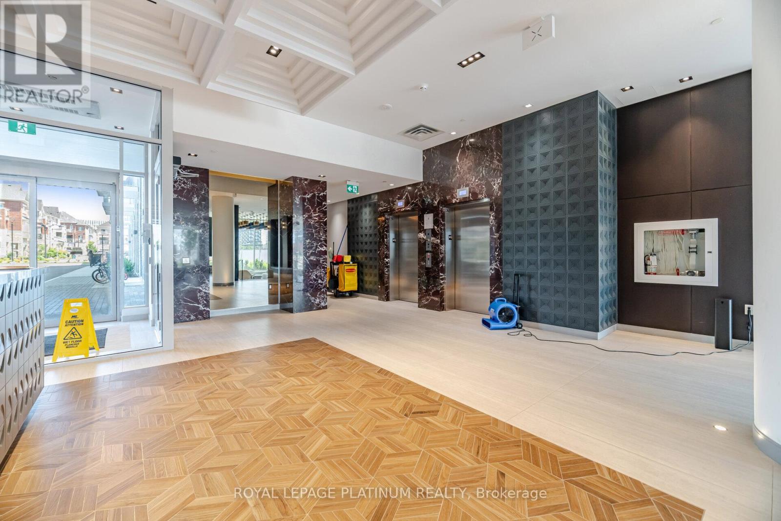 #311 412 SILVER MAPLE ROAD - Image 44