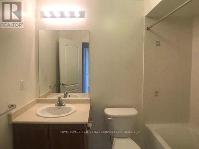 11 CALM WATERS CRESCENT - 13