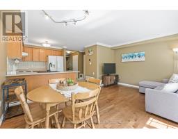 136 Dominion Gardens Drive, Halton Hills, ON L7G6B6 Photo 17