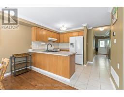 136 Dominion Gardens Drive, Halton Hills, ON L7G6B6 Photo 7