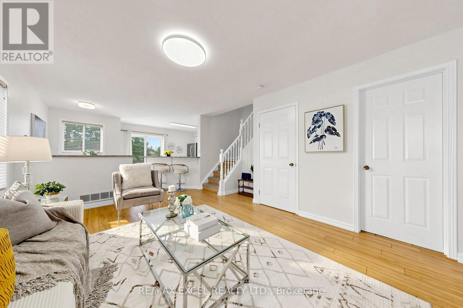 548 MARINER DRIVE - 3