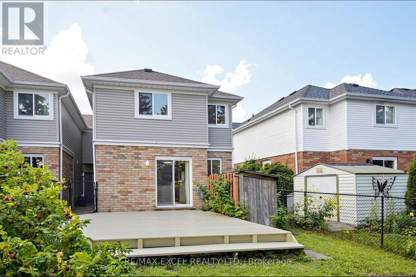 548 MARINER DRIVE - Image 32