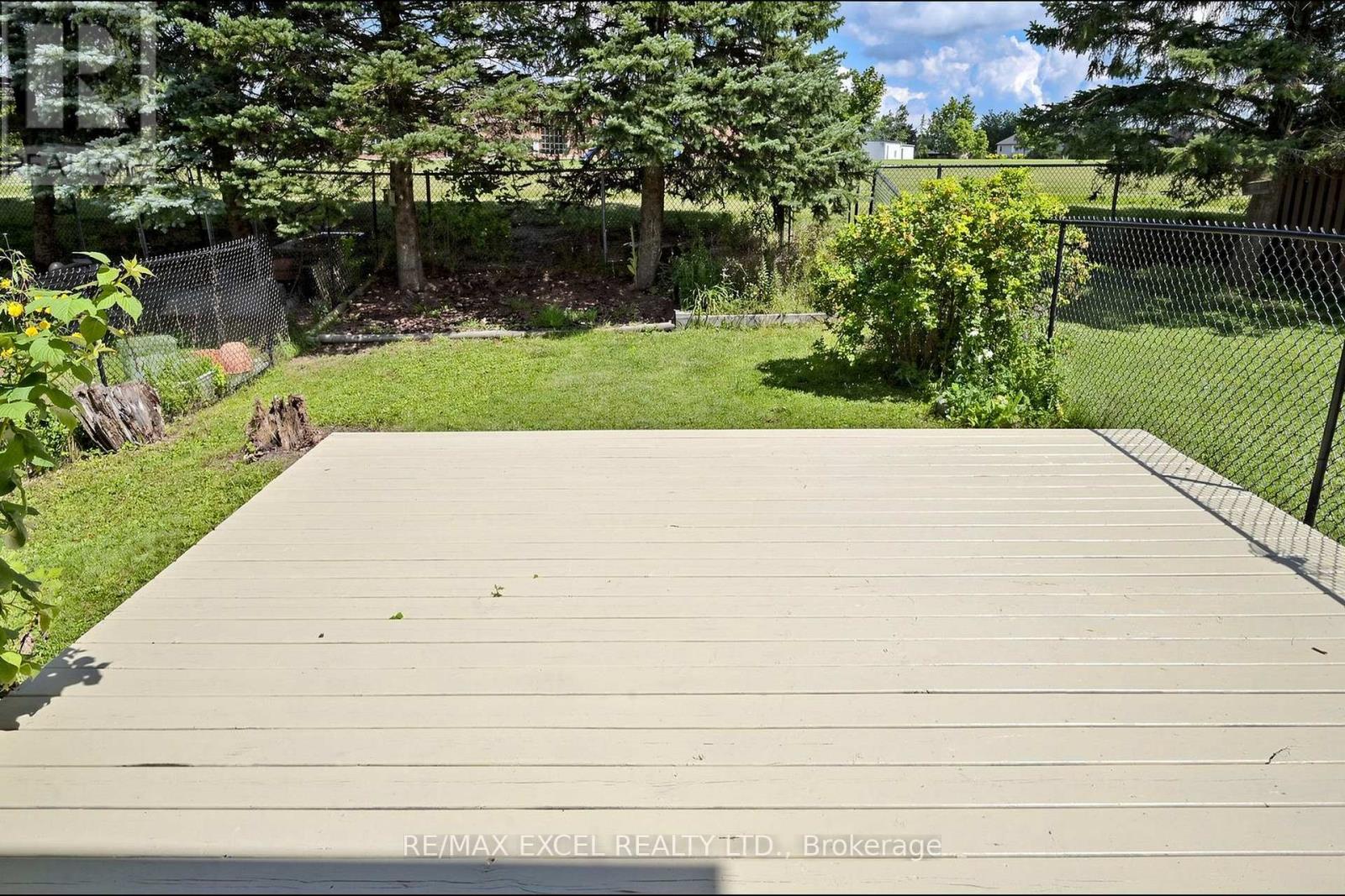 548 MARINER DRIVE - 38