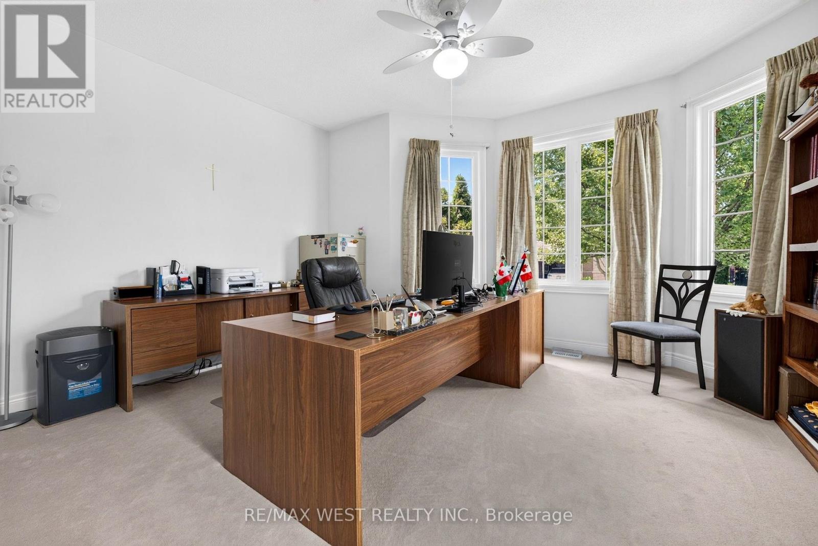 1 POTTS LANE - 24