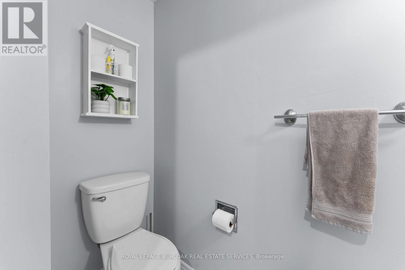 #12 465 BEECHWOOD PLACE - 8