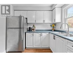 12 - 465 Beechwood Place, Waterloo, ON N2T2N8 Photo 18