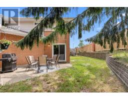 12 - 465 Beechwood Place, Waterloo, ON N2T2N8 Photo 45