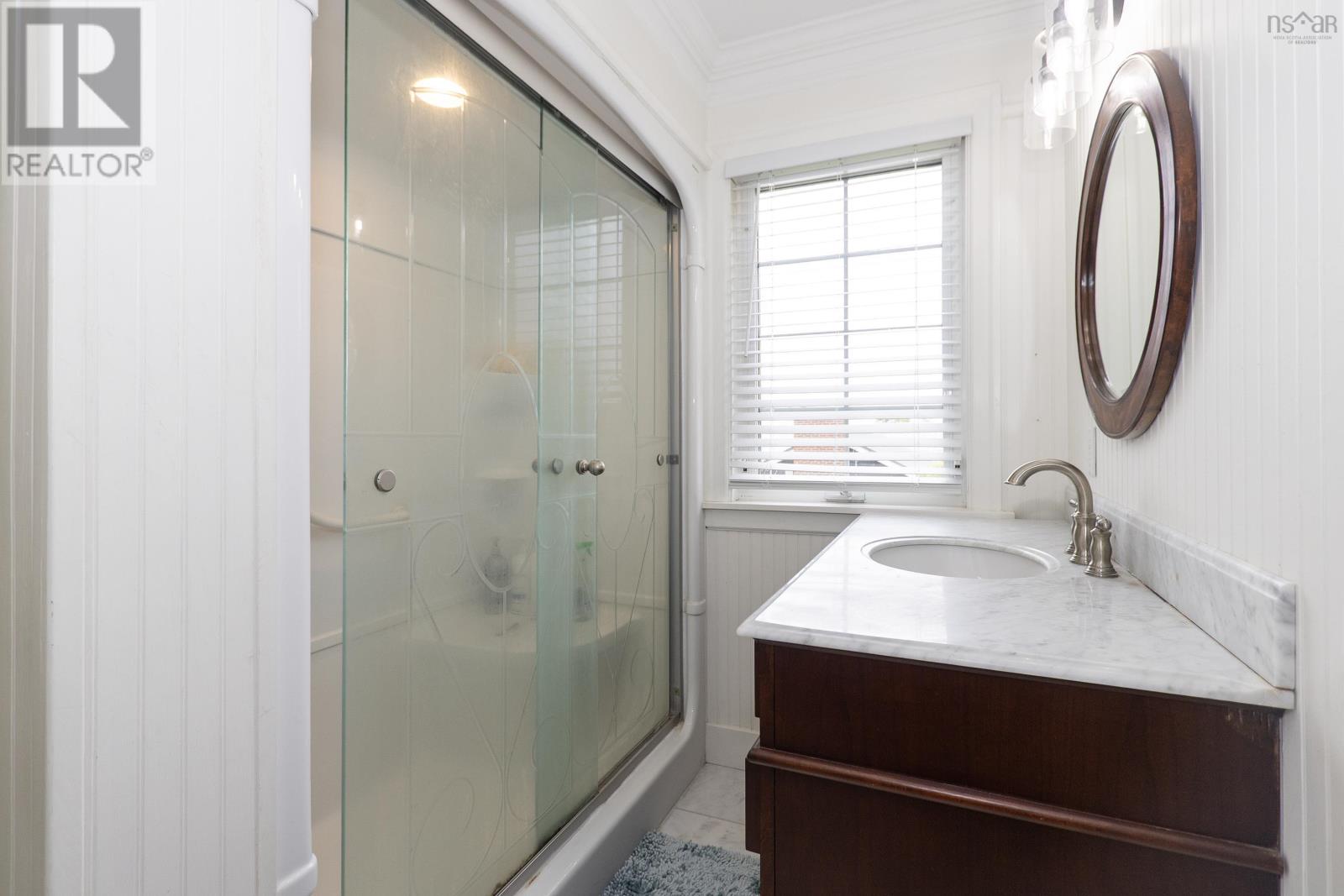 Property 23 of 48 of 2 Lamy Street