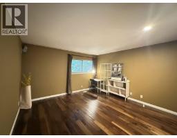 37 Deerwood Place, Port Moody, BC V3H4X7 Photo 7