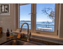 7918 Swanson View Dr, Pender Island, BC V0N2M2 Photo 17