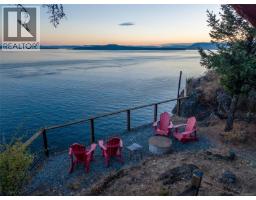 7918 Swanson View Dr, Pender Island, BC V0N2M2 Photo 36