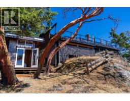 7918 Swanson View Dr, Pender Island, BC V0N2M2 Photo 32