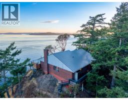 Kitchen - 7918 Swanson View Dr, Pender Island, BC V0N2M2 Photo 9