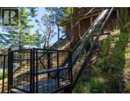 7918 Swanson View Dr, Pender Island, BC V0N2M2 Photo 39