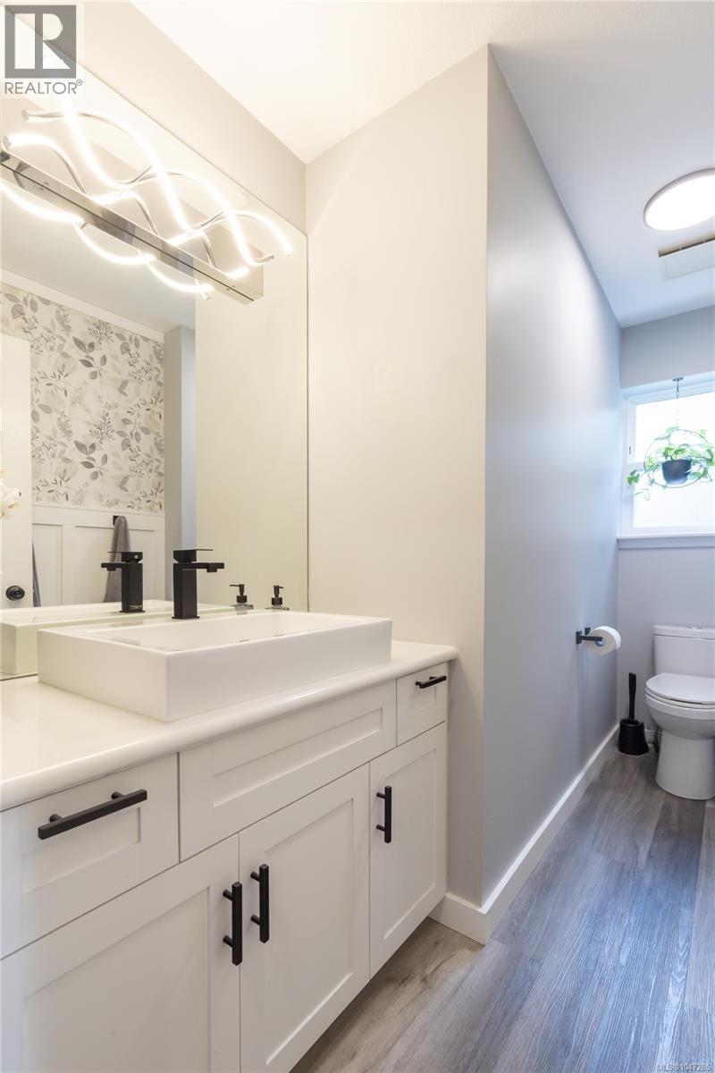 5824 Carrington Rd - 24
