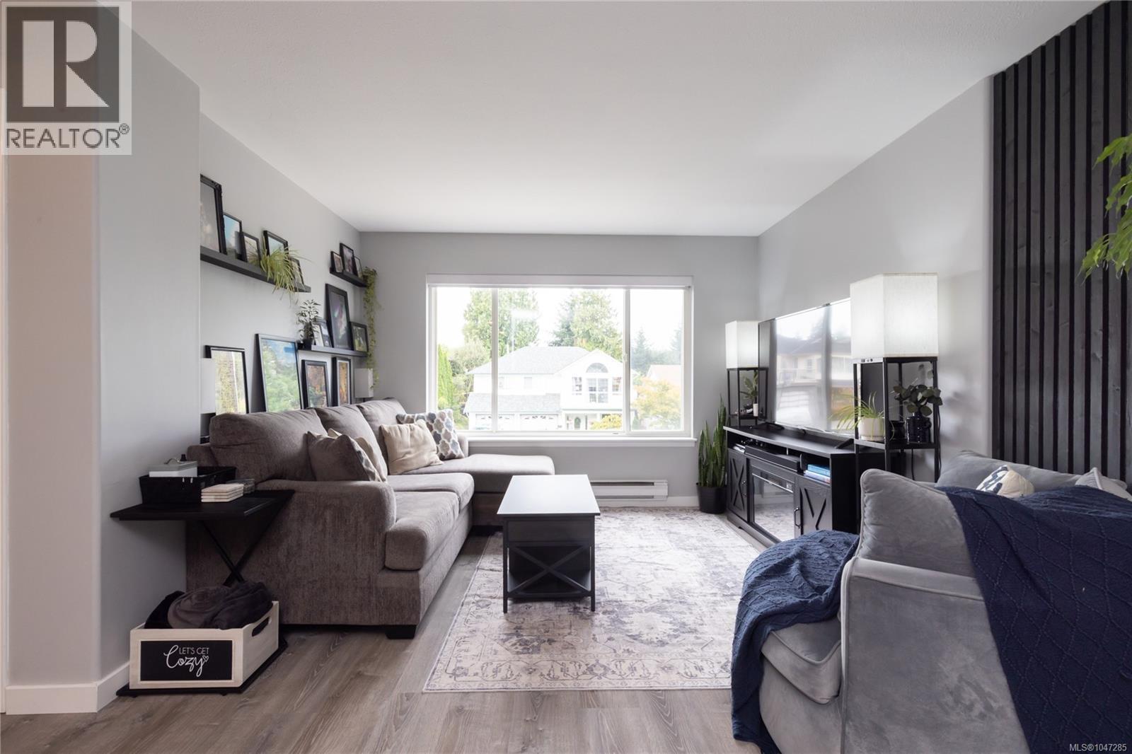 5824 Carrington Rd - 6