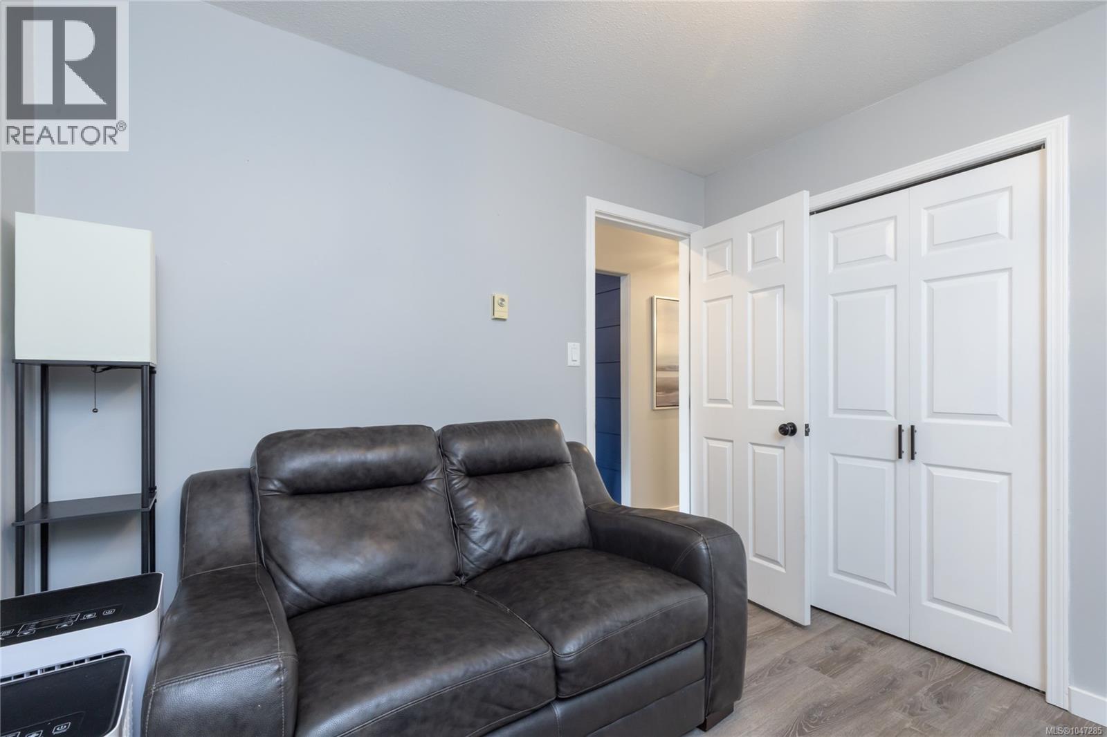 5824 Carrington Rd - 22