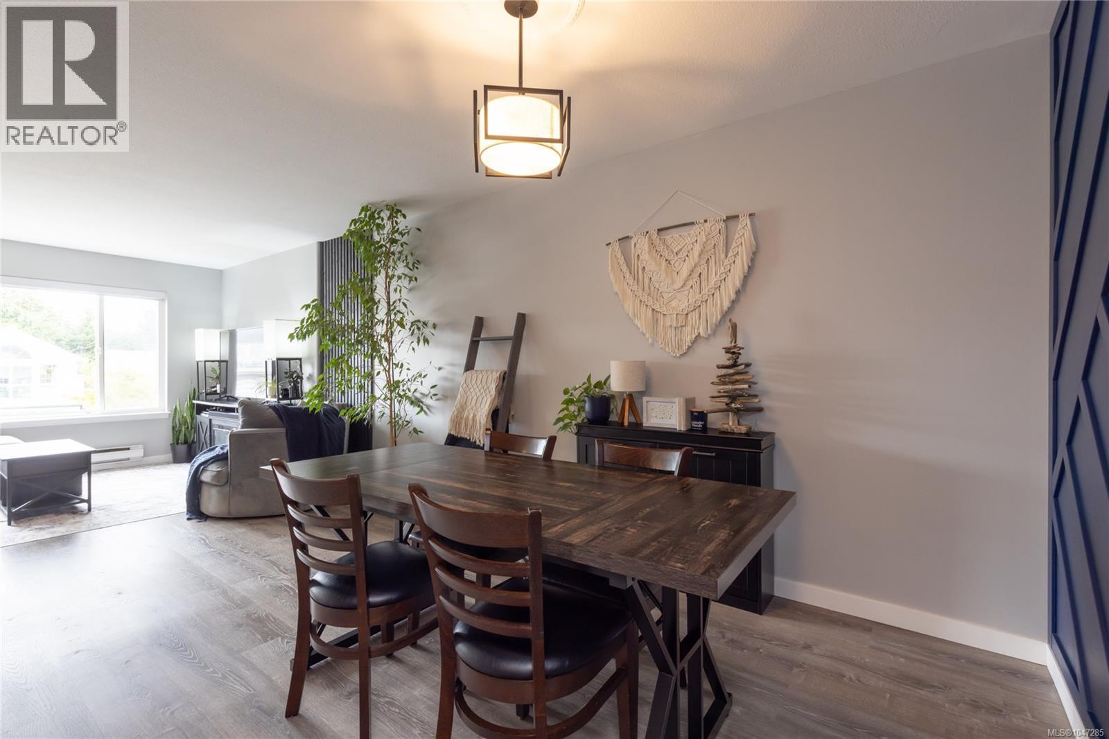 5824 Carrington Rd - 7
