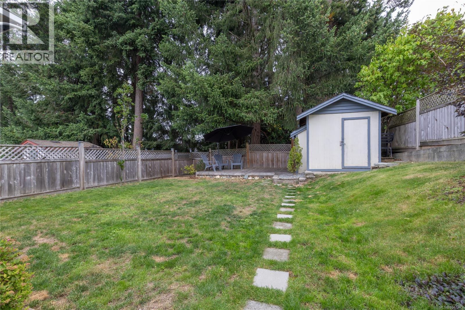 5824 Carrington Rd - 38