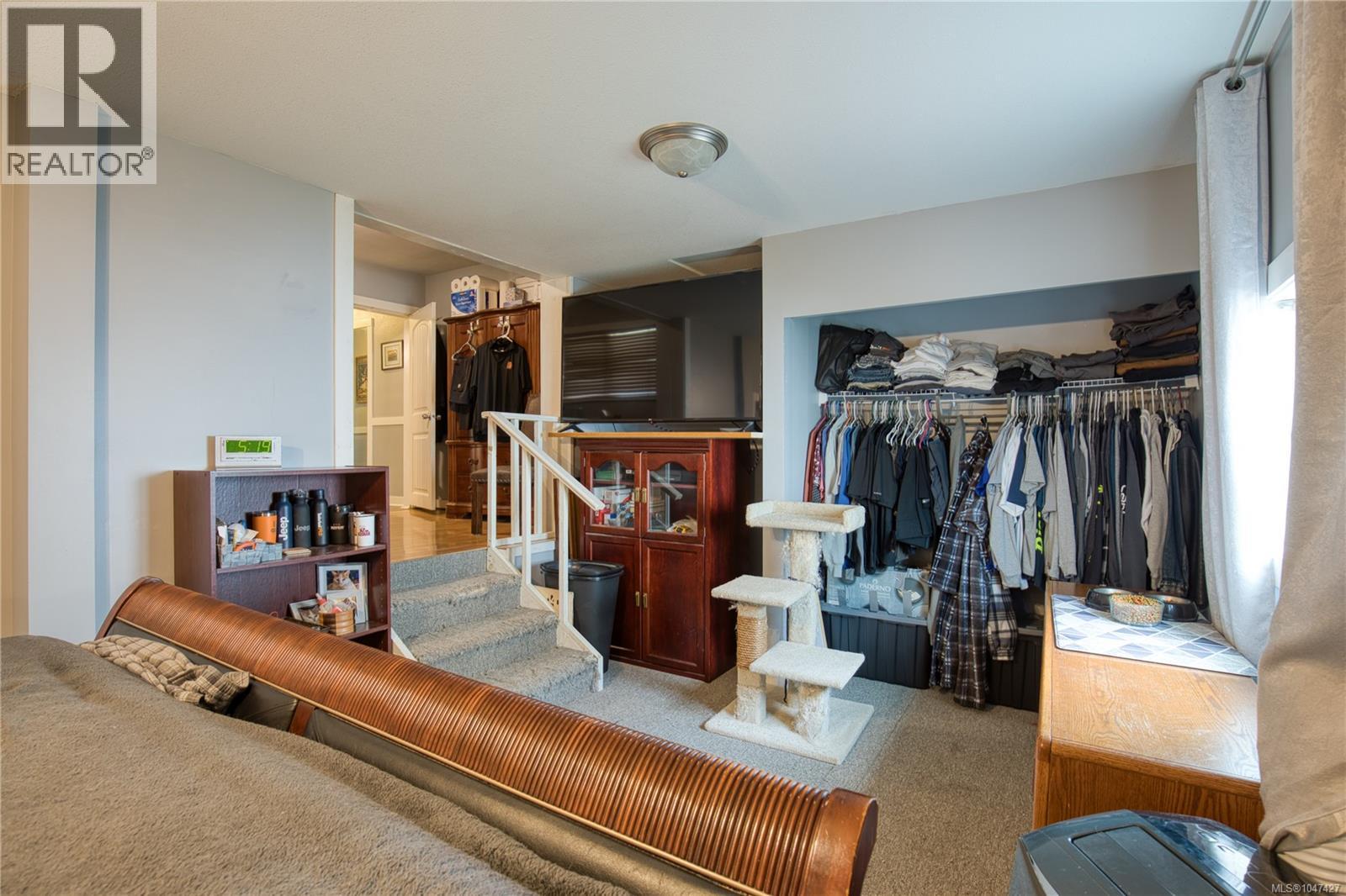 543 Bradley St - 14