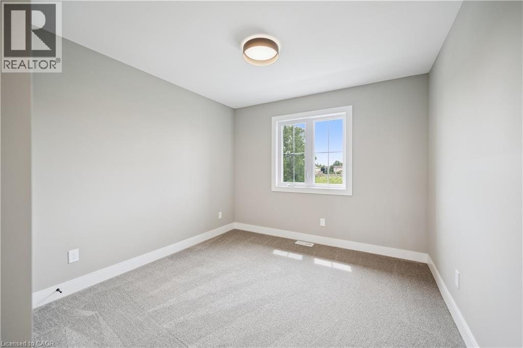 50 WALKER Road - 18