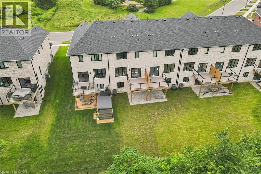 50 WALKER Road - Image 34