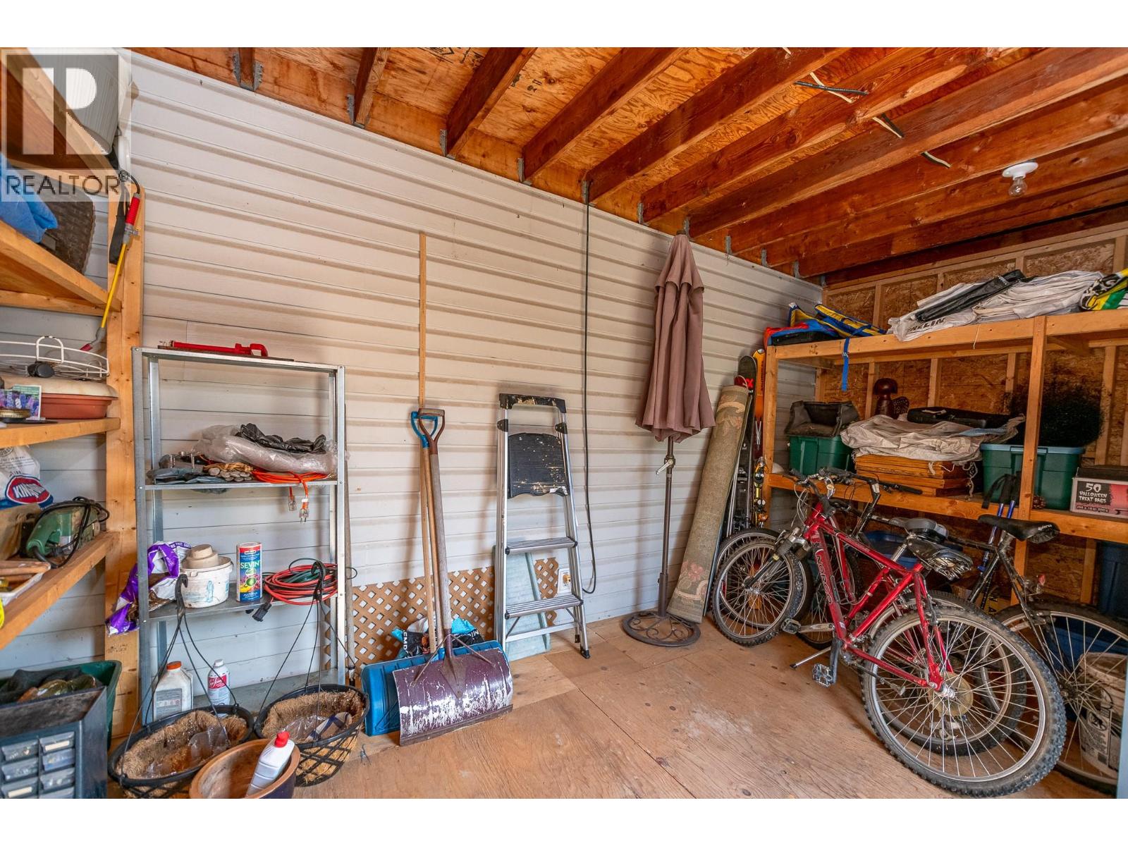 116 Larsen Avenue - 39